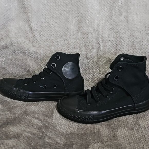 💙Kids Converse High-Top Sneakers - Picture 3 of 8
